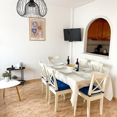 P.S. Apartment Torrevieja Exterior foto